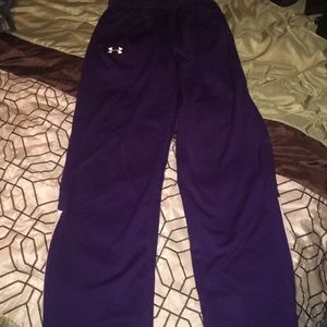 Under armour  purple sweatpants Size Small